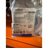 OMRON 欧姆龙 放大器内置式小型光电传感器 E3Z-FRN11 2M