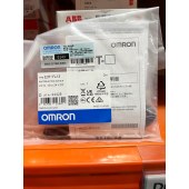 OMRON 欧姆龙 放大器内置型光电传感器 E3T-FL13 2M