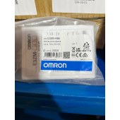 OMRON 欧姆龙 不锈钢外壳小型光电传感器 E3ZM-R86