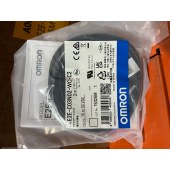 OMRON 欧姆龙 小径型接近传感器 E2E-C03N02-WC-C2 2M OMS