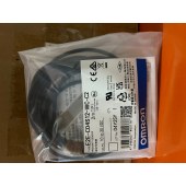 OMRON 欧姆龙 小径型接近传感器 E2E-C04S12-WC-C2 2M OMS
