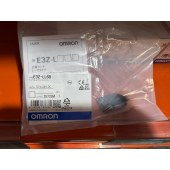 OMRON 欧姆龙 放大器内置型激光光电传感器 E3Z-LL68