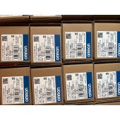 OMRON 欧姆龙 数字温控器 E5CC-RX2ASM-800