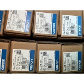 OMRON 欧姆龙 温控器 E5CWL-R1P AC100-240