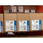OMRON 欧姆龙 数字温控器 E5EC-RR2DSM-800