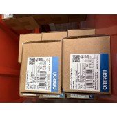 OMRON 欧姆龙 数字温控器 E5CC-QX3DSM-000
