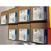 OMRON 欧姆龙 数字温控器 E5CD-QX2ADM-800