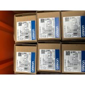 OMRON 欧姆龙 数字温控器 E5CC-RX2DSM-002