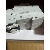 ABB SE200系列 微型断路器 SE203-C63