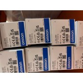 OMRON 欧姆龙 放大器内藏光电开关(中型)E3S-AD61 2M