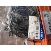 OMRON 欧姆龙 微型光电传感器 EE-SX772 2M