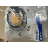OMRON 欧姆龙 光纤传感器 E32-TC200E 2M