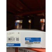 OMRON 欧姆龙 可编程控制器 CS1W-OC211
