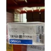 OMRON 欧姆龙 接近传感器 E2EQ-X3D1 5M