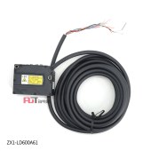 OMRON 欧姆龙 智能传感器内置放大器型激光传感器 ZX1-LD100A81 5M