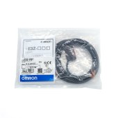 OMRON 欧姆龙 内置小型放大器型光电传感器 E3Z-R61 2M