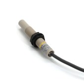 OMRON 欧姆龙 圆柱型传感器 E2K-X4MF1 2M