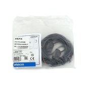 OMRON 欧姆龙 内置小型放大器型光电传感器 E3Z-T81 2M