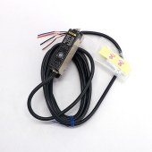 OMRON 欧姆龙 小型探头放大器分离型光电开关 E3C-JC4P 2M