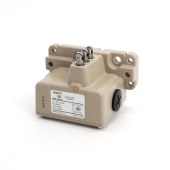 OMRON 欧姆龙 多连式限位开关VB-3221