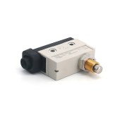 OMRON 欧姆龙 封闭式开关 D4MC-5000