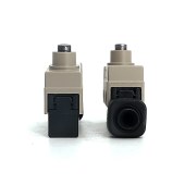 OMRON 欧姆龙 封闭式开关 ZC-D55