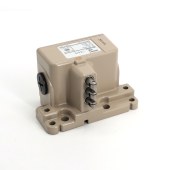 OMRON 欧姆龙 多连式限位开关VB-3221