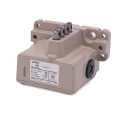 OMRON 欧姆龙 多连式限位开关VB-4211