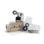 OMRON 欧姆龙 封闭式开关 ZE-NA2-2